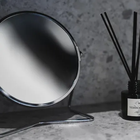 Riverside View & Free Parking Apartamento